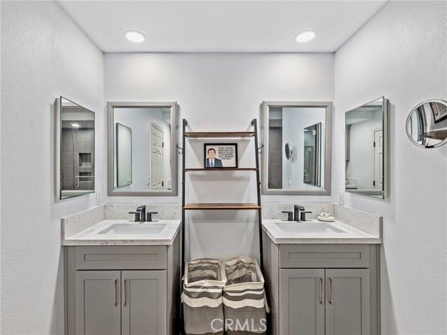 22585 Ocotillo Way, Apple Valley, CA 92308