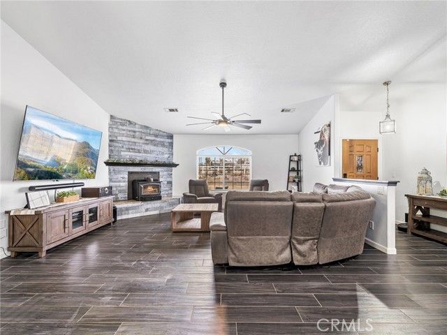 22585 Ocotillo Way, Apple Valley, CA 92308
