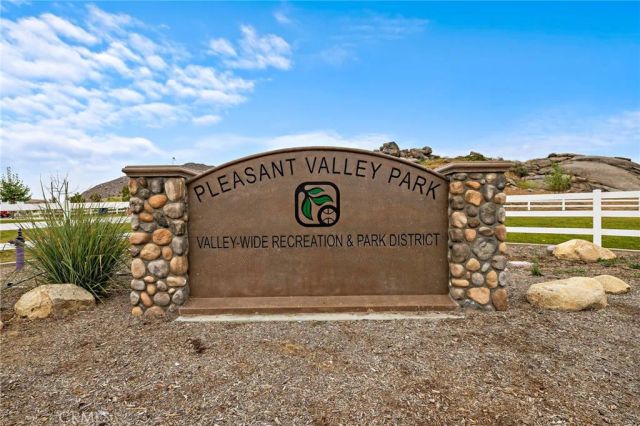 31324 Scrub Jay Rd., Winchester, CA 92596