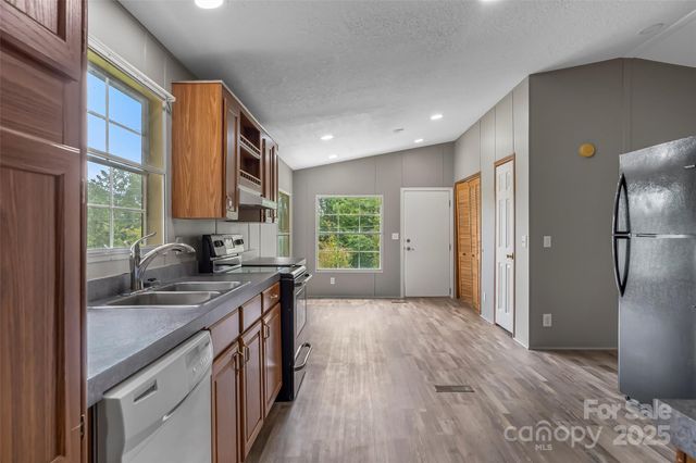 89 Brookwood Drive, Marion, NC 28752