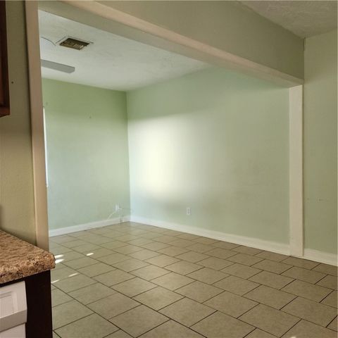 1246-1248 17th Place, Vero Beach, FL 32960