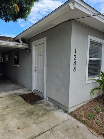 1246-1248 17th Place, Vero Beach, FL 32960