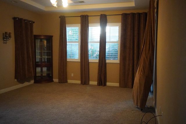 1593 Diamond Woods Cir, Roseville, CA 95747