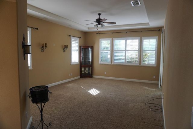 1593 Diamond Woods Cir, Roseville, CA 95747