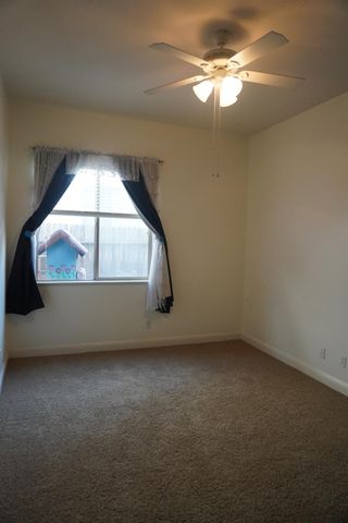 1593 Diamond Woods Cir, Roseville, CA 95747