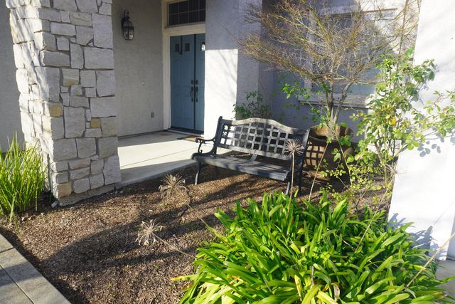 1593 Diamond Woods Cir, Roseville, CA 95747