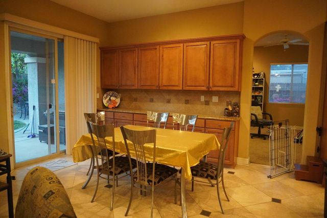 1593 Diamond Woods Cir, Roseville, CA 95747