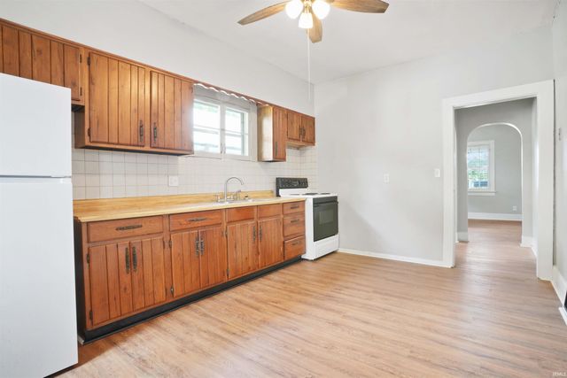 1808 E Morgan Avenue, Evansville, IN 47711