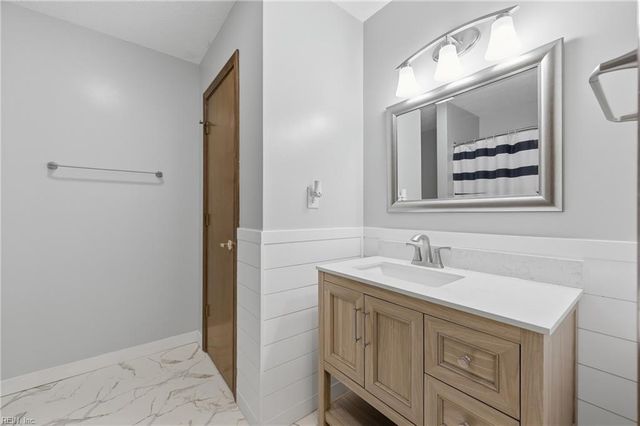 1524 Brumsey DR, Elizabeth City, NC 27909