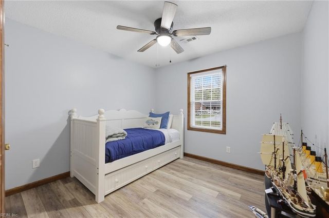 1524 Brumsey DR, Elizabeth City, NC 27909