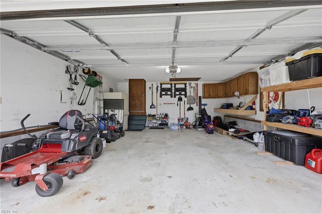 1524 Brumsey DR, Elizabeth City, NC 27909