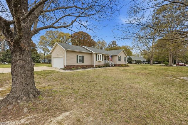 1524 Brumsey DR, Elizabeth City, NC 27909