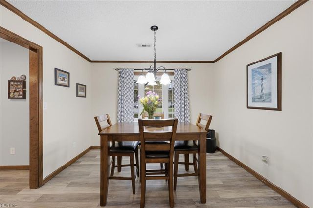 1524 Brumsey DR, Elizabeth City, NC 27909