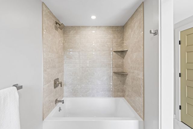 95 Grandview Rd, Arlington, MA 02476
