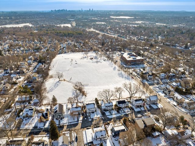 95 Grandview Rd, Arlington, MA 02476