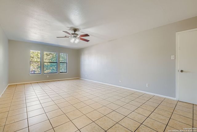 5934 Summer Fest Drive, San Antonio, TX 78244