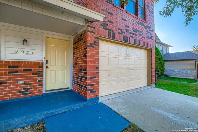 5934 Summer Fest Drive, San Antonio, TX 78244