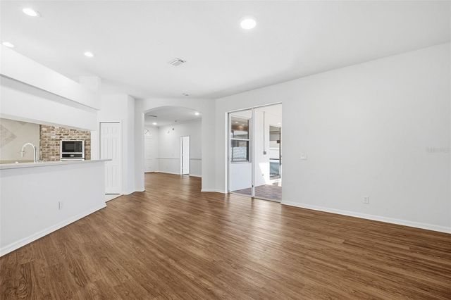 6648 THACKSTON DRIVE, Riverview, FL 33578