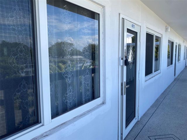 4011 Upminster J 4011, Deerfield Beach, FL 33442