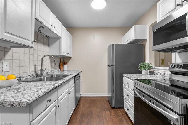 5611 Hornaday Road C, Greensboro, NC 27409