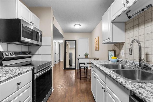 5611 Hornaday Road C, Greensboro, NC 27409