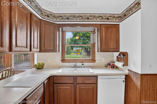 9065 E Richfield Road, Richfield Township, MI 48423