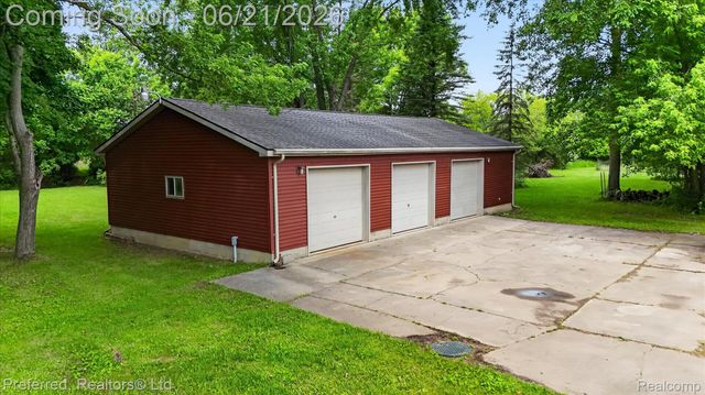 9065 E Richfield Road, Richfield Township, MI 48423
