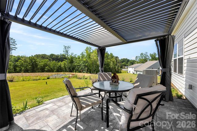 2928 Legacy Ridge Lane, Catawba, NC 28609