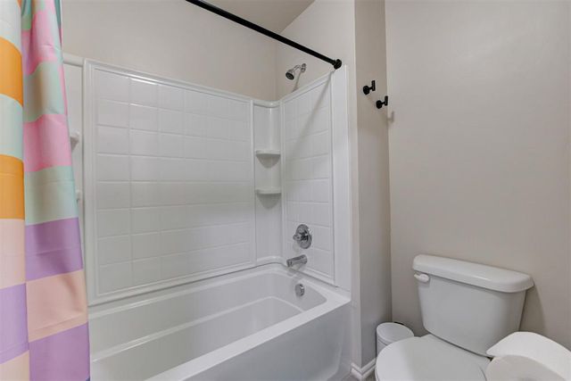 3520 Piney River Drive, Yukon, OK 73099