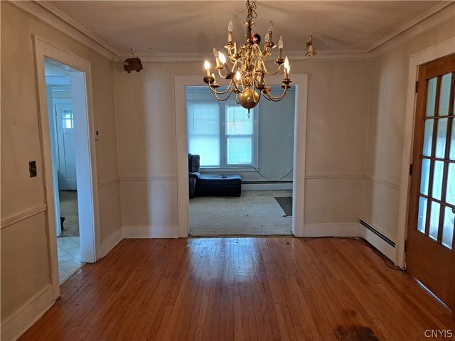 203 East Cheltenham Road, Syracuse, NY 13205