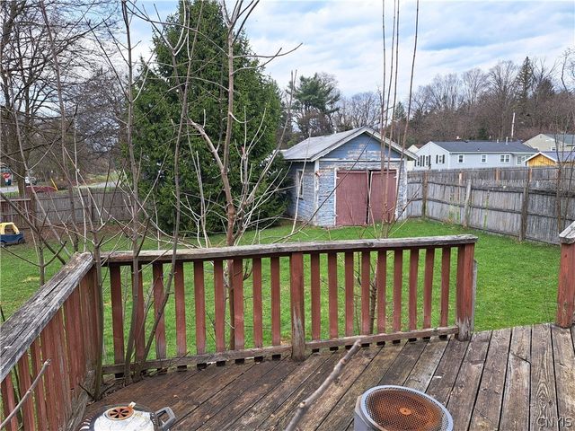 203 East Cheltenham Road, Syracuse, NY 13205