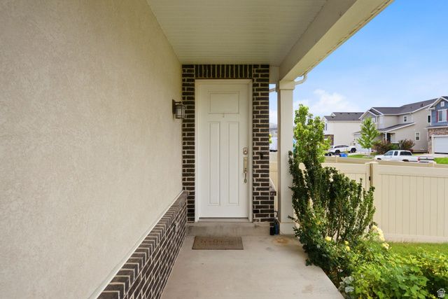 5657 W LOST MINE LN, Herriman, UT 84096