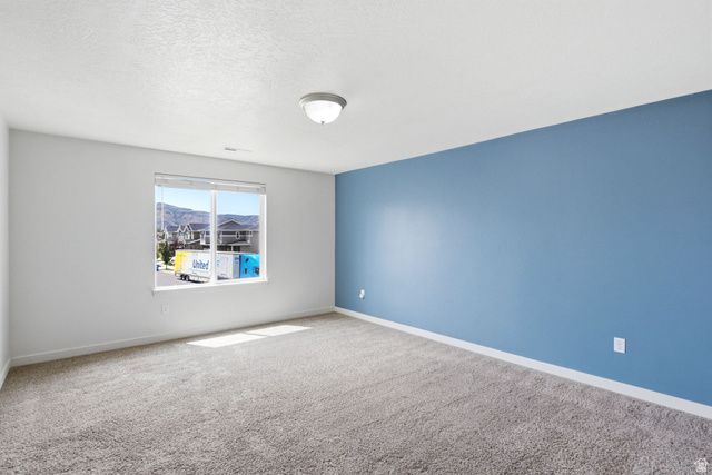 5657 W LOST MINE LN, Herriman, UT 84096