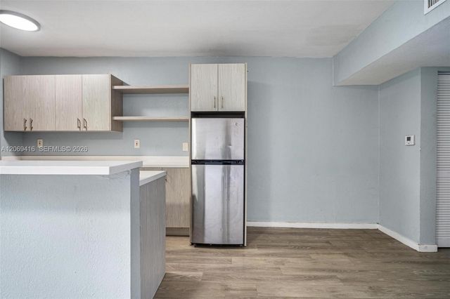 1135 8th Street 8, Miami Beach, FL 33139