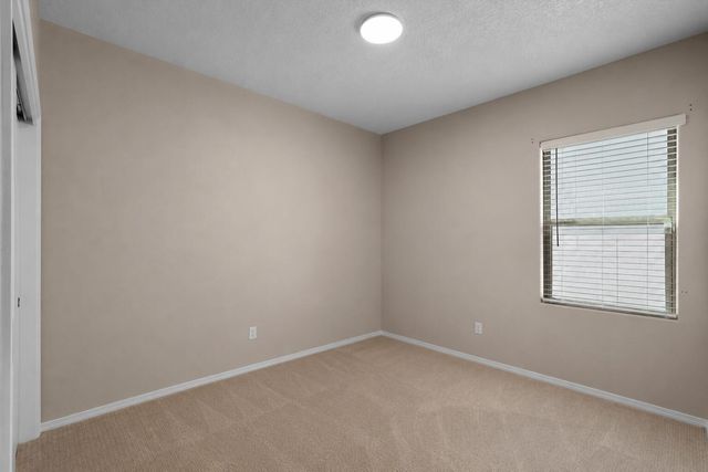 5719 Cosmo Place NE, Rio Rancho, NM 87144