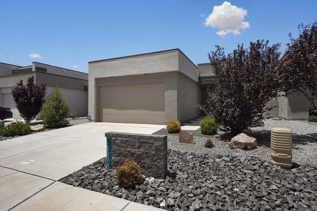 5719 Cosmo Place NE, Rio Rancho, NM 87144