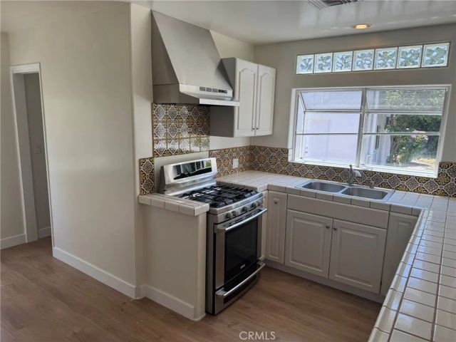4313 Shadyglade Avenue, Studio City, CA 91604