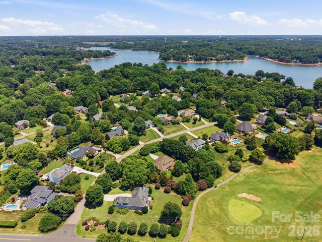 118 Broadbill Drive, Mooresville, NC 28117