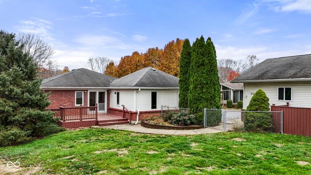 5278 Mt Pleasant S Street S, Greenwood, IN 46142