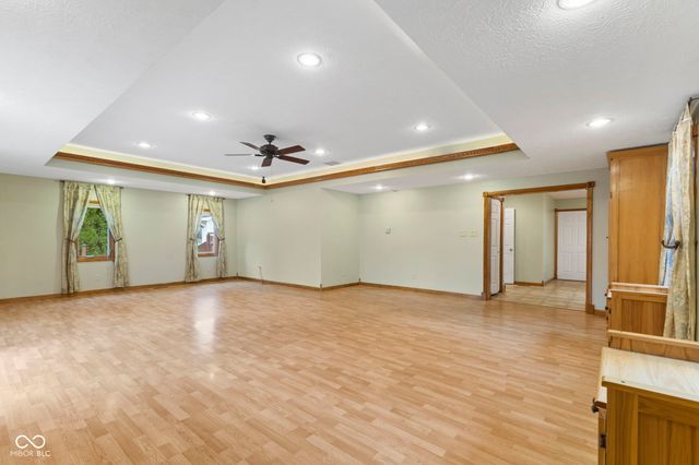 5278 Mt Pleasant S Street S, Greenwood, IN 46142