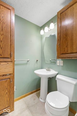 5278 Mt Pleasant S Street S, Greenwood, IN 46142