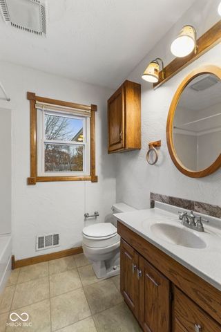 5278 Mt Pleasant S Street S, Greenwood, IN 46142