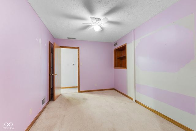 5278 Mt Pleasant S Street S, Greenwood, IN 46142