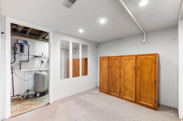 5278 Mt Pleasant S Street S, Greenwood, IN 46142