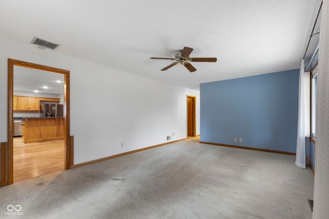 5278 Mt Pleasant S Street S, Greenwood, IN 46142