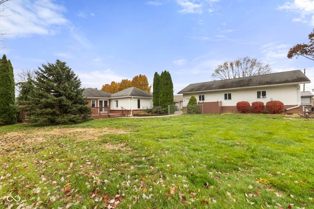 5278 Mt Pleasant S Street S, Greenwood, IN 46142