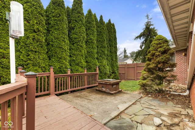 5278 Mt Pleasant S Street S, Greenwood, IN 46142