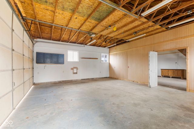 5278 Mt Pleasant S Street S, Greenwood, IN 46142