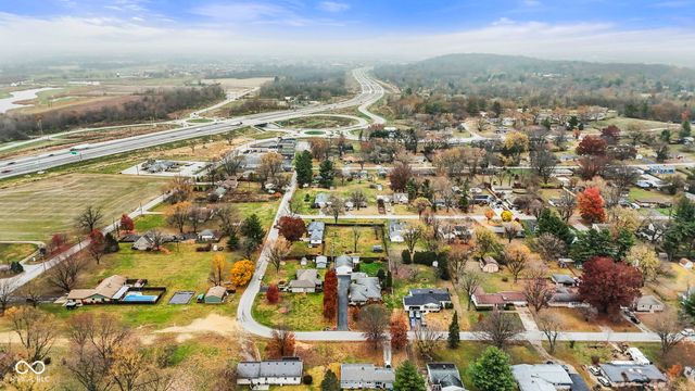 5278 Mt Pleasant S Street S, Greenwood, IN 46142