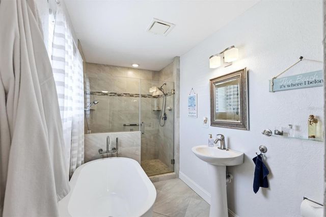 517 KUMQUAT DRIVE, Anna Maria, FL 34216
